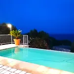 Villa Amoru Castro By Hdsalento