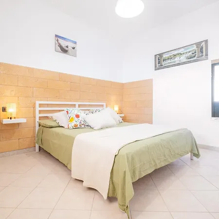 Amoru Castro By Hdsalento Villa *