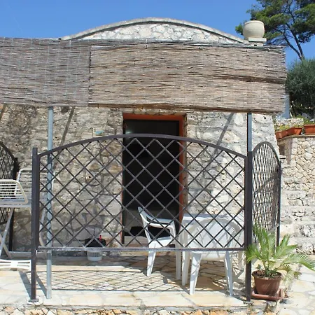 Alojamento de Acomodação e Pequeno-almoço Villa Amoru Castro By Hdsalento