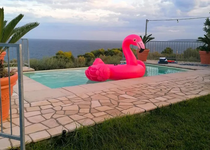 Amoru Castro By Hdsalento 住宿加早餐酒店